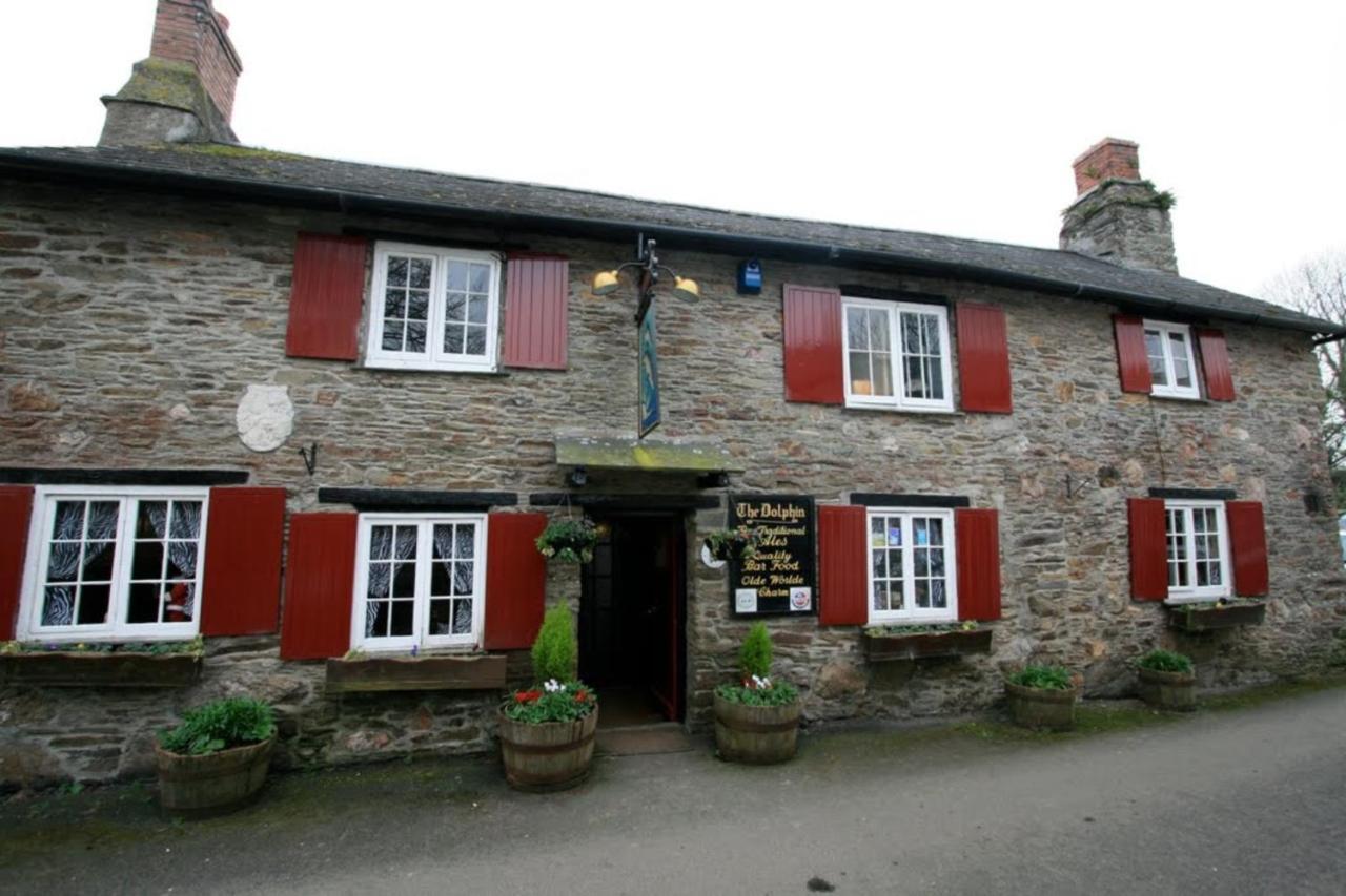 The Dolphin Inn Kingsbridge  Exteriör bild