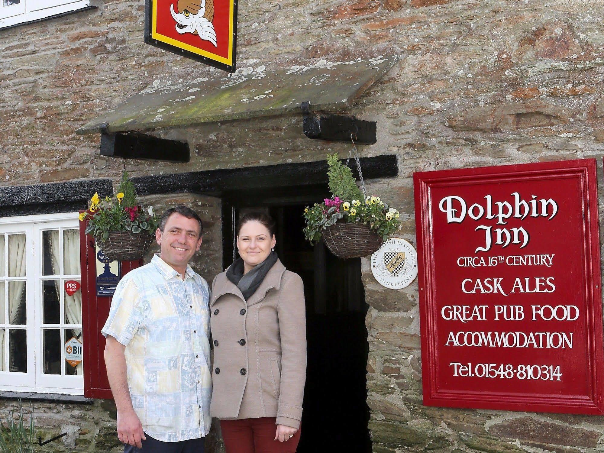 The Dolphin Inn Kingsbridge  Exteriör bild