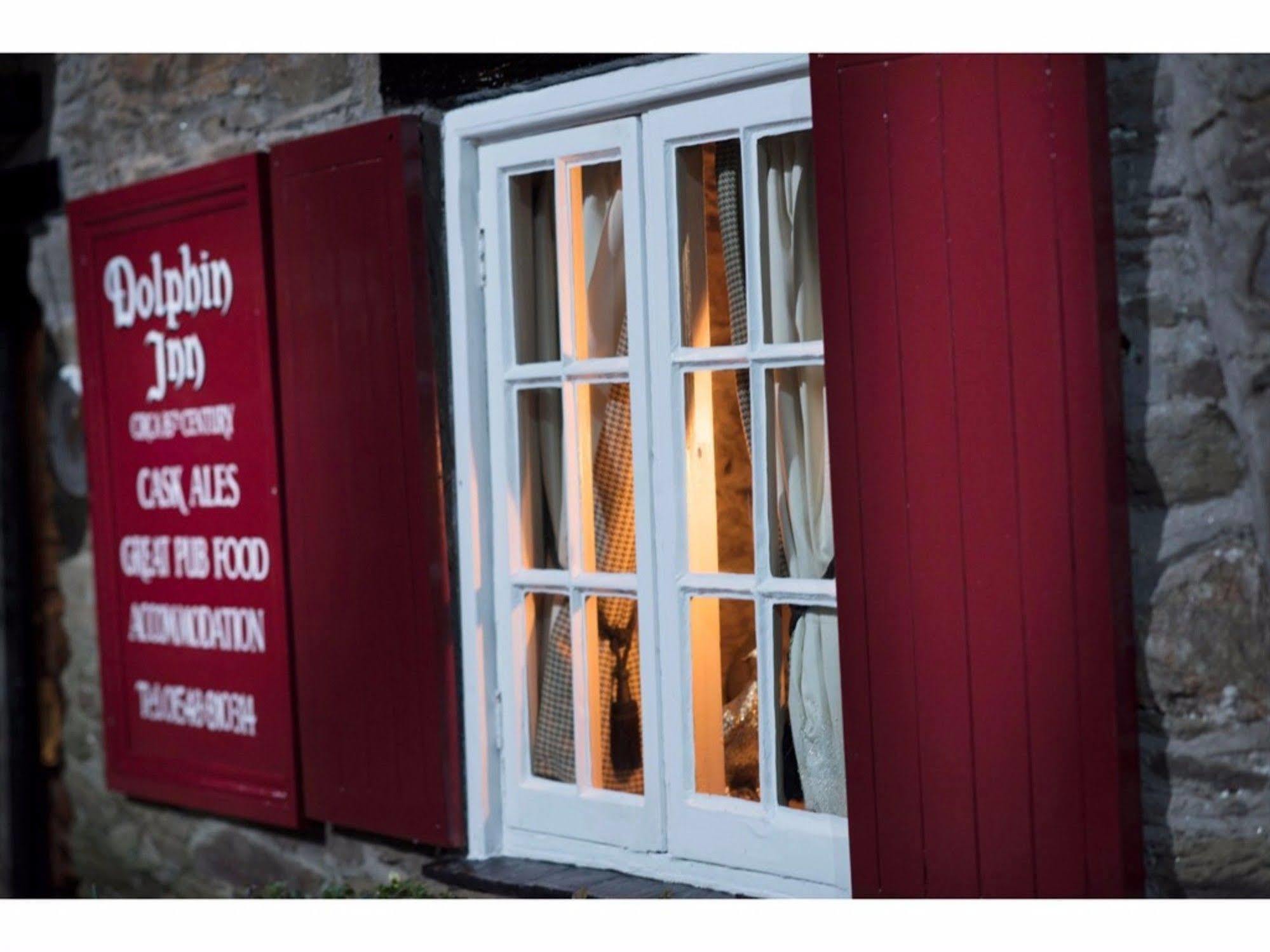 The Dolphin Inn Kingsbridge  Exteriör bild